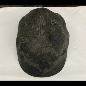 Mangold men, flexfit Camo hat